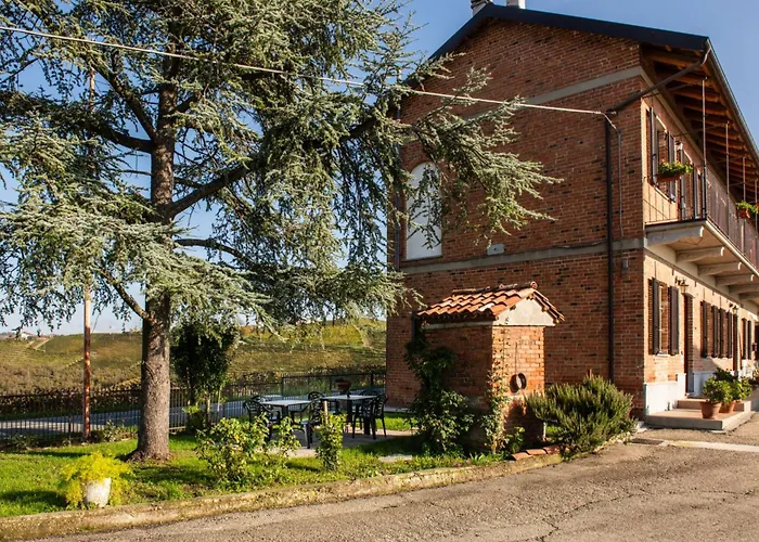 Casa Rubbo - 'como' Nelle Langhe *